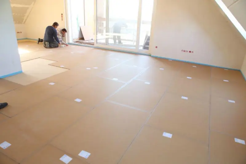 WOLF DESKA PhoneStar TRI 15 mm, 120 x 80 cm